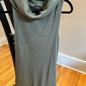 Sleeveless Knit Turtleneck Sweater